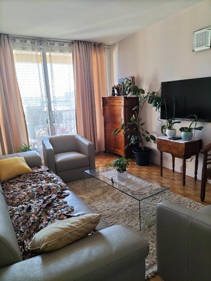 Balcon Surplombant Le Sud De Paris Leilighet Arcueil Eksteriør bilde